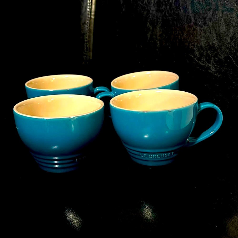 NWT! Set of 4 Le Creuset 400ml Giant Capp Cup in Deep Teal. Retiring color!